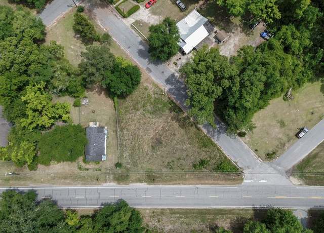 Property at 927 5th Ave, Bainbridge, GA 39817