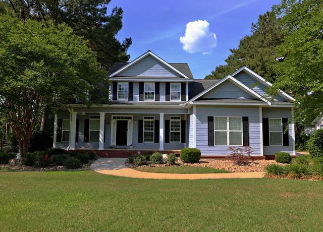 Property at 129 Sweetbriar Lakes Dr, Thomasville, GA 31757, 5 beds, 3 baths