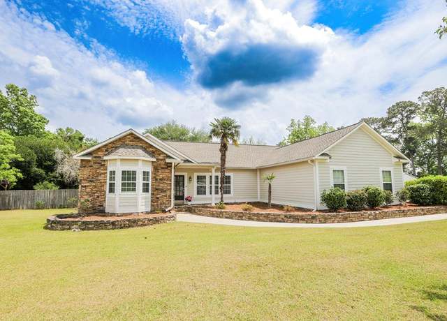 Property at 351 Virginia Cir, Cairo, GA 39828, 4 beds, 2 baths