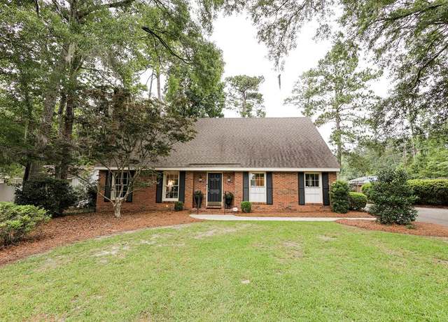 Property at 225 Tuxedo Dr, Thomasville, GA 31792, 3 beds, 2 baths