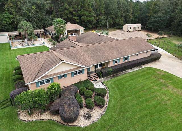 Property at 124 Tall Pines Dr, Thomasville, GA 31792, 5 beds, 5.5 baths