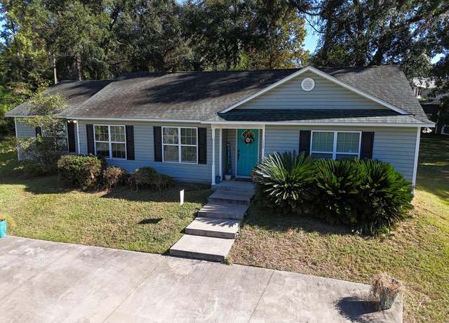 Property at 112 Henry's Rd, Thomasville, GA 31792, 4 beds, 2 baths