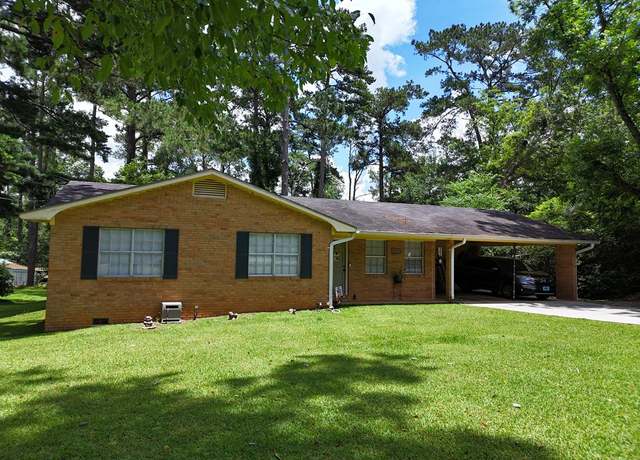 Property at 276 Cindy Dr, Thomasville, GA 31792, 3 beds, 2 baths