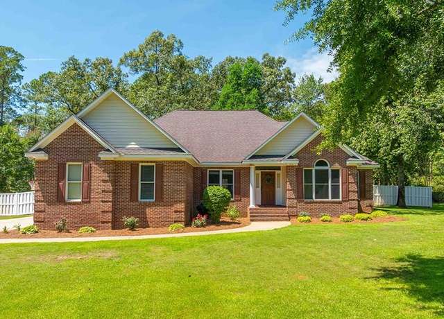 Property at 316 Bellingham Dr, Thomasville, GA 31792, 4 beds, 3 baths