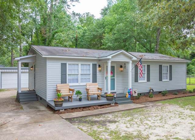 Property at 1216 Oriole Dr, Thomasville, GA 31792, 3 beds, 1 bath