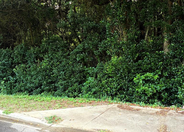 Property at 610 Gribben St, Thomasville, GA 31792