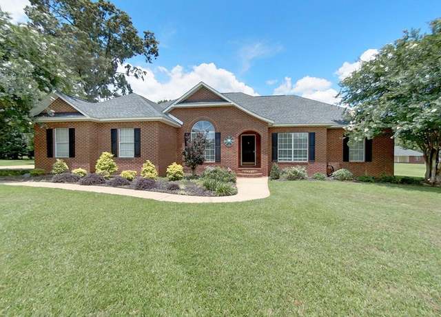 Property at 72 Pine Holw, Thomasville, GA 31757, 3 beds, 2.5 baths