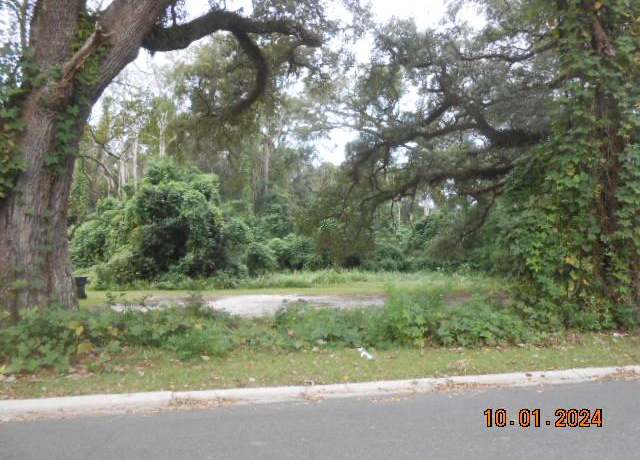 Property at 1402 Fletcher St, Thomasville, GA 31792