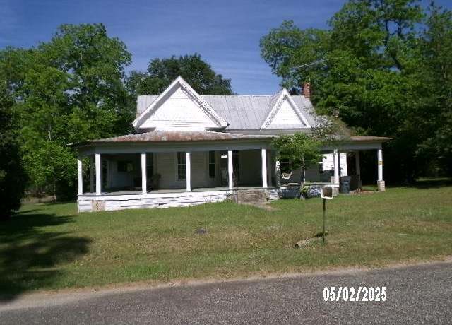 Property at 155 N Kreuger St, Sale City, GA 31784, 3 beds, 1 bath