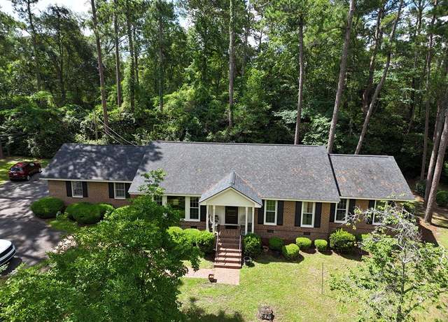 Property at 475 NW 10th Ave, Cairo, GA 39828, 3 beds, 2 baths