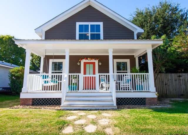 Property at 312 Victoria Pl, Thomasville, GA 31792, 3 beds, 2.5 baths
