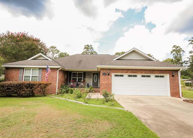 Property at 505 Dillon Rd, Thomasville, GA 31757, 4 beds, 2 baths
