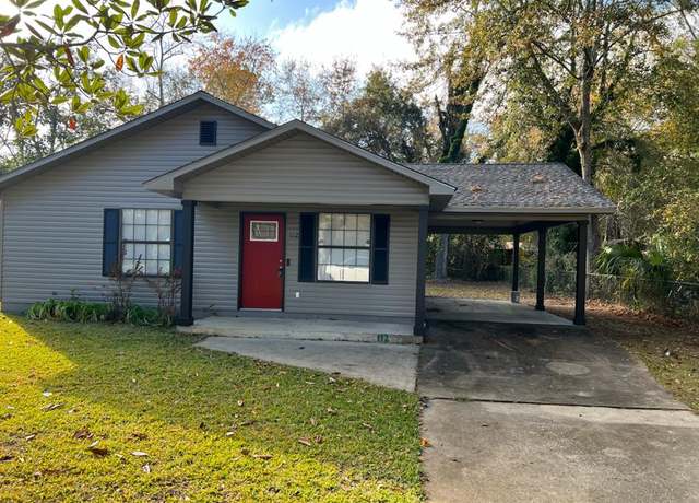 Property at 112 Edison St, Thomasville, GA 31792, 3 beds, 2 baths