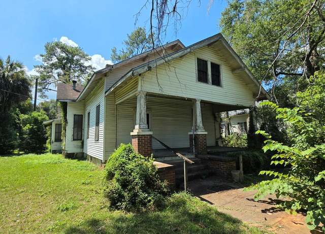 Property at 314 Bartow St, Thomasville, GA 31792, 2 beds, 1 bath