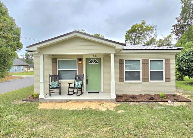 Property at 120 3rd Ave, Thomasville, GA 31792, 3 beds, 2 baths