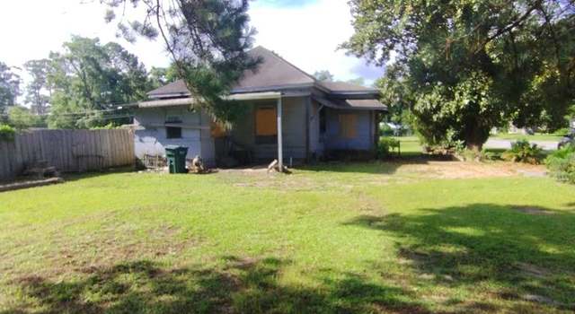 Photo of 329 Law St, Thomasville, GA 31792