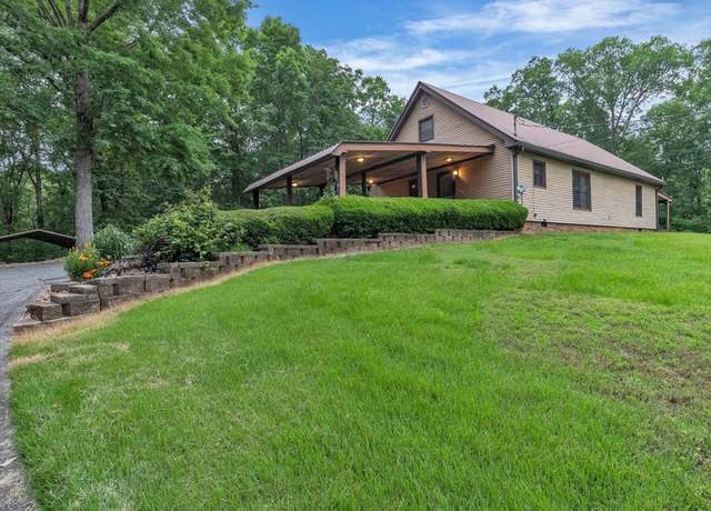 Property at 265 Leon Cir Cir, Chatsworth, GA 30705, 2 beds, 2 baths