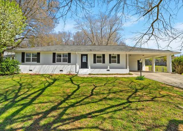 Property at 106 Riderwood Drive Dr, Dalton, GA 30721, 3 beds, 2 baths