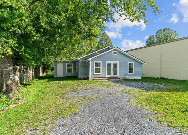 Property at 1802 Morris Street St, Dalton, GA 30721, 3 beds, 1 bath