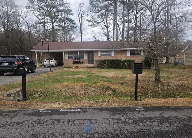Property at 1158 Holly Grove Circle Cir, Dalton, GA 30721, 3 beds, 2 baths