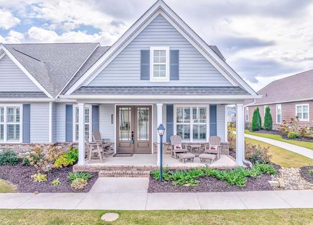Property at 329 Kempton Lane Ln, Dalton, GA 30721, 2 beds, 2 baths