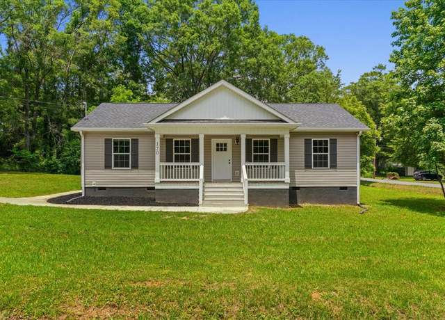 Property at 170 Francis Dr, Chatsworth, GA 30705, 3 beds, 2 baths