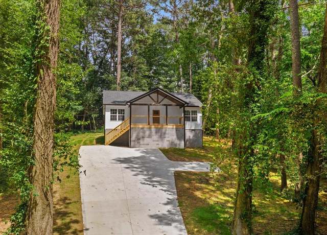 Property at 409 Van Buren Drive Dr, Dalton, GA 30721, 3 beds, 2 baths