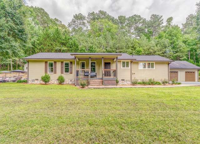 Property at 150 Forrest Hill Rd Rd, Dalton, GA 30720, 3 beds, 2 baths