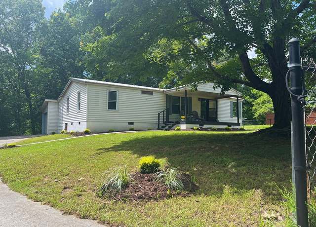 Property at 1888 Boyd Drive Dr, Rocky Face, GA 30740, 3 beds, 2 baths