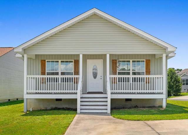 Property at 1000 Chasewood Drive Dr, Dalton, GA 30721, 3 beds, 2 baths