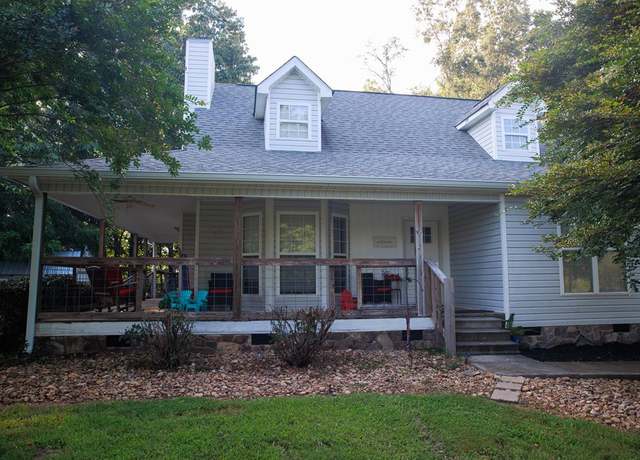 Property at 59 Terrace Court Ct, Chatsworth, GA 30705, 3 beds, 2 baths