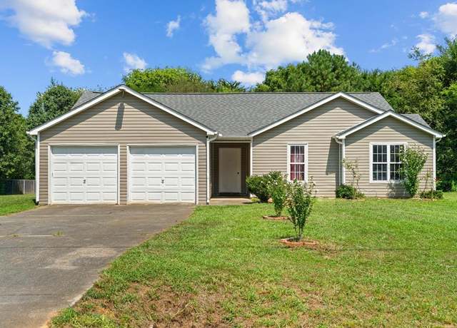 Property at 163 Shawn Lane Ln, Chatsworth, GA 30705, 3 beds, 2 baths
