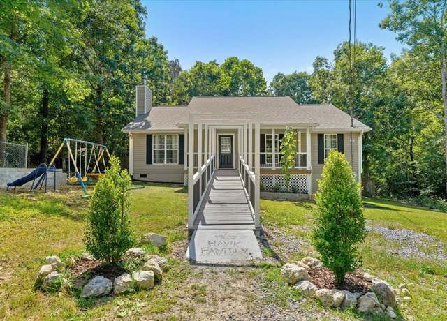 Property at 1687 Farley Drive Dr, Tunnel Hill, GA 30755, 3 beds, 2 baths