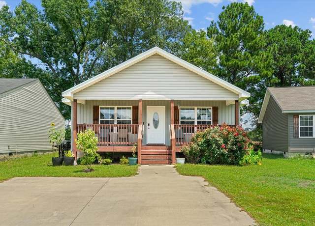Property at 3052 Striplin Trail Trl, Dalton, GA 30721, 3 beds, 2 baths