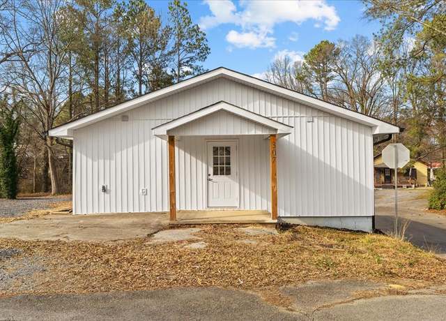 Property at 307 Bogle Street St, Dalton, GA 30721, 2 baths