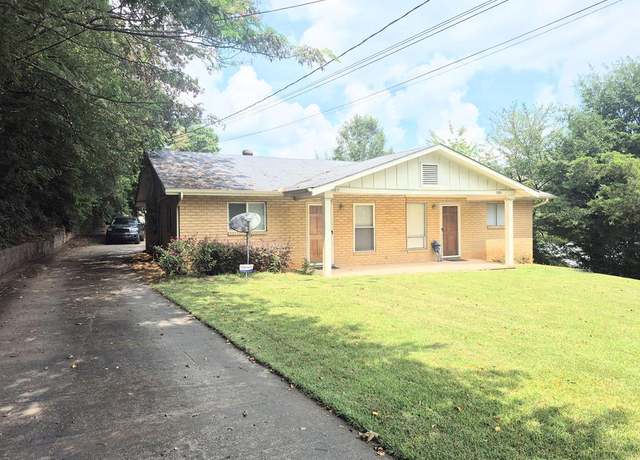 Property at 1104 Crawford Street St, Dalton, GA 30720, 4 beds, 2 baths