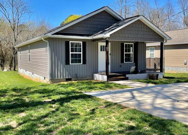 Property at 107 Murphy Dr, Tunnel Hill, GA 30755, 3 beds, 2 baths