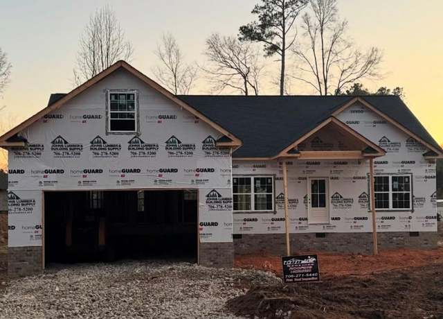 Property at 154 Keller Dr, Chatsworth, GA 30705, 3 beds, 2 baths