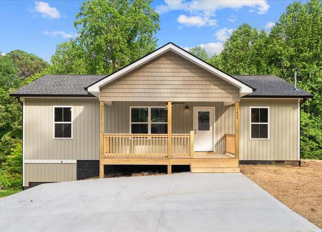 Property at 1409 Belton Ave, Dalton, GA 30720, 3 beds, 2 baths