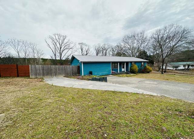 Property at 710 Cherokee Trail Trl NW, Dalton, GA 30721, 3 beds, 2 baths