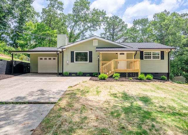 Property at 1903 David Drive Dr, Dalton, GA 30720, 3 beds, 2 baths
