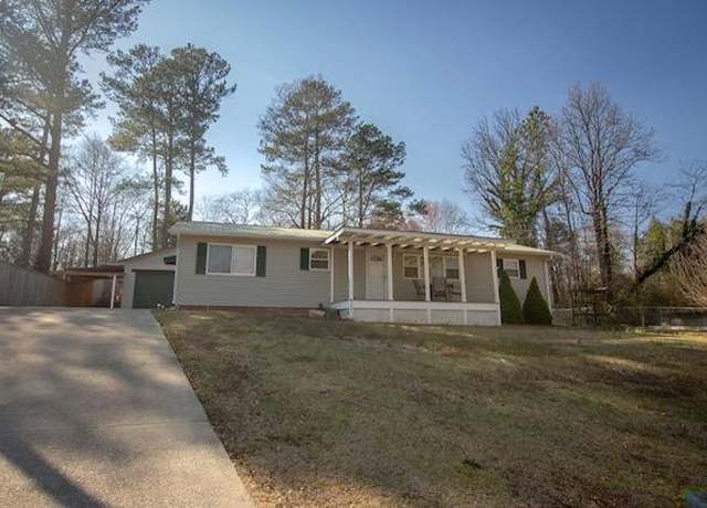 Property at 1430 Michael Drive Dr, Tunnel Hill, GA 30755, 3 beds, 2 baths