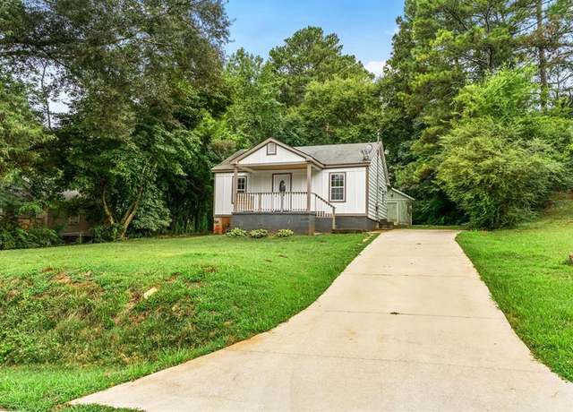Property at 1812 Guy Street St, Dalton, GA 30720, 3 beds, 2 baths