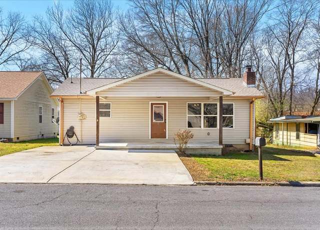 Property at 919 Avenue E, Dalton, GA 30721, 2 beds, 1 bath