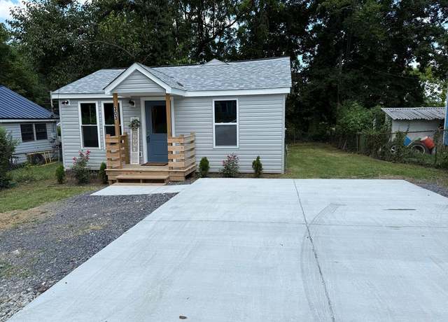 Property at 303 Janice Street St, Dalton, GA 30721, 2 beds, 2 baths