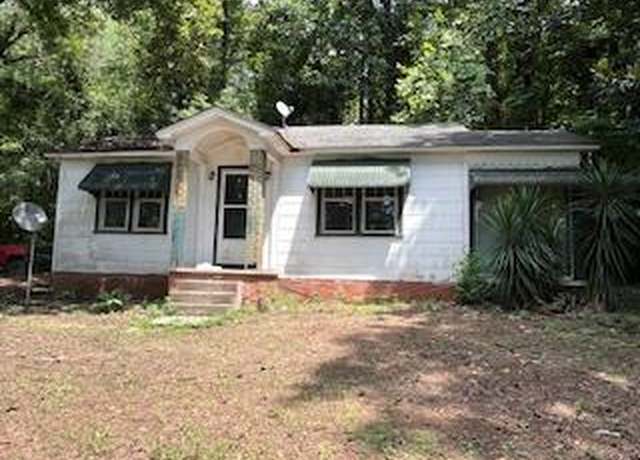 Property at 1432 Cleo Way Way, Dalton, GA 30720, 2 beds, 1 bath