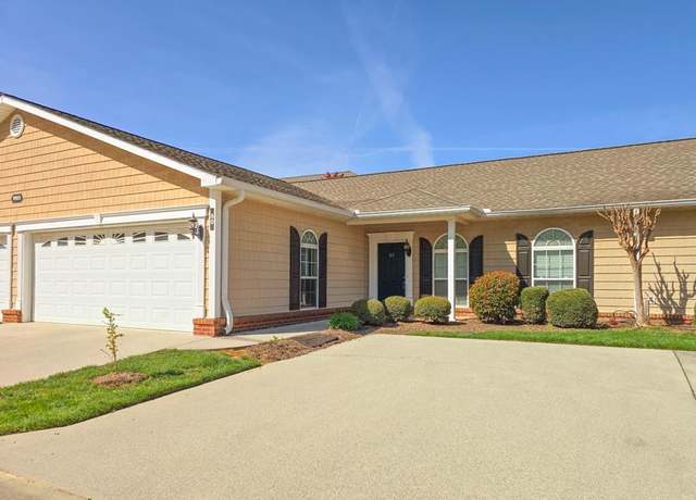 Property at 1905 North Summit Drive Dr #80, Dalton, GA 30721, 3 beds, 2 baths
