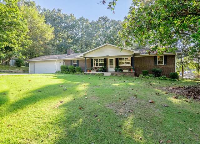 Property at 2018 Tillman Drive Dr, Dalton, GA 30721, 3 beds, 2 baths