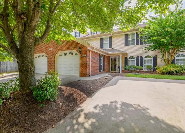 Property at 1695 Summit Drive Dr, Dalton, GA 30721, 3 beds, 3 baths