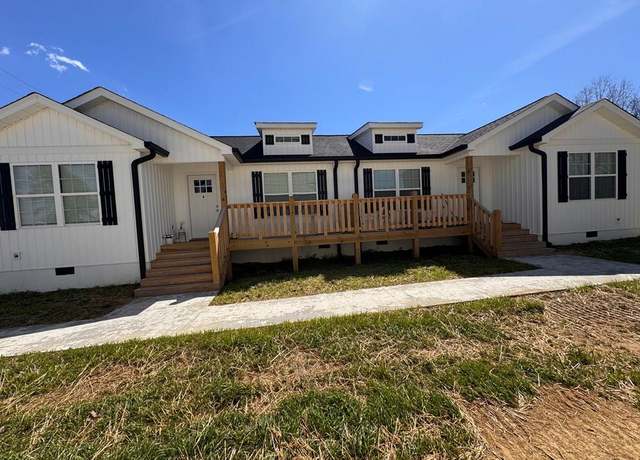 Property at 92 Brooker Drive Dr, Dalton, GA 30721, 4 beds, 2 baths
